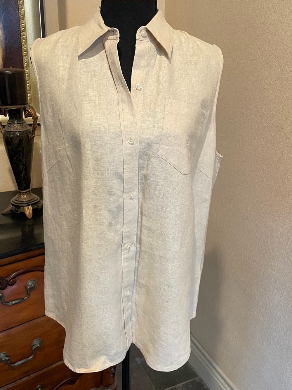 Lauren Ralph Lauren Cream Sleeveless Linen Button Down Blouse